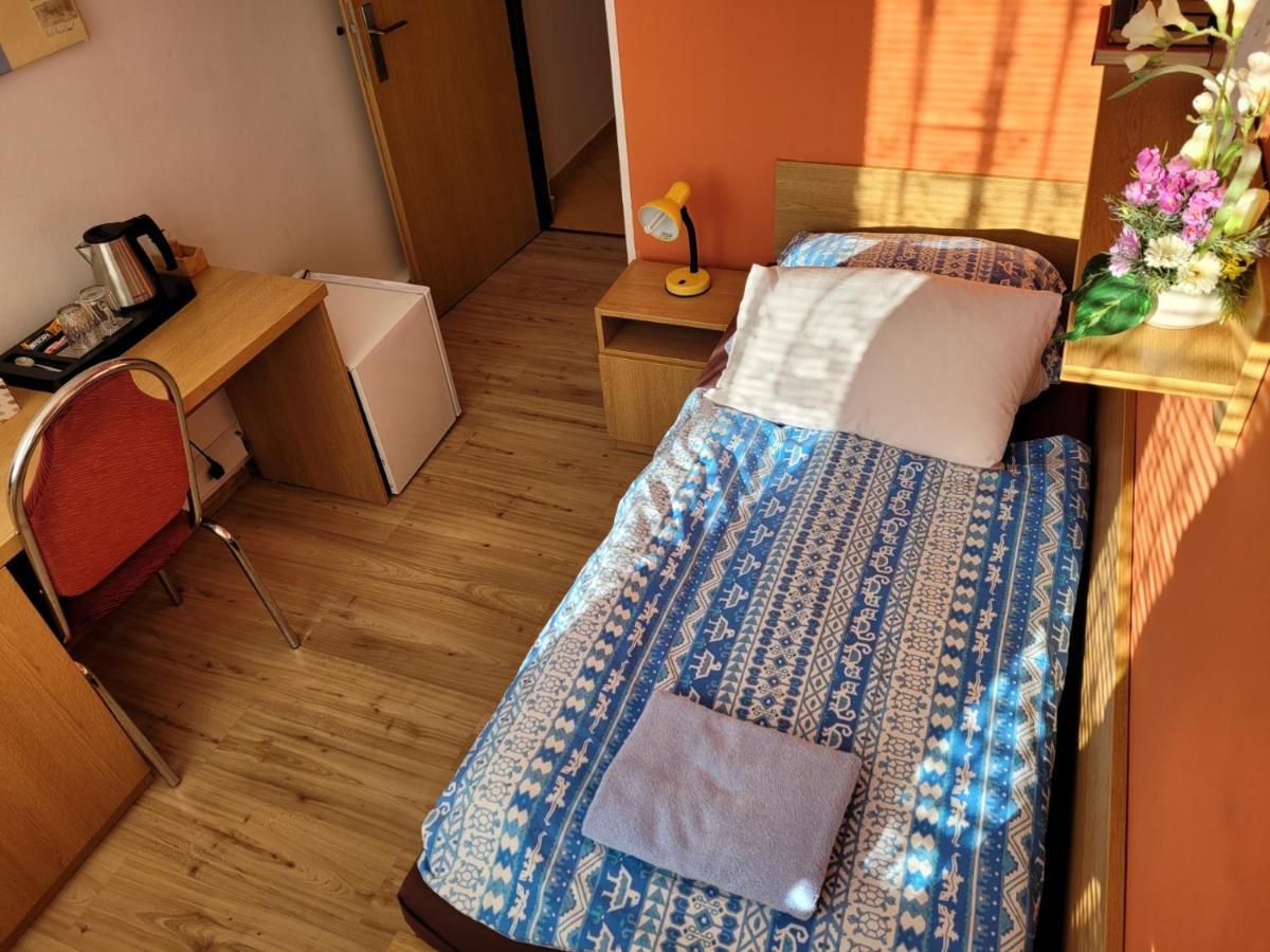Hotel Gol Prostejov Luaran gambar