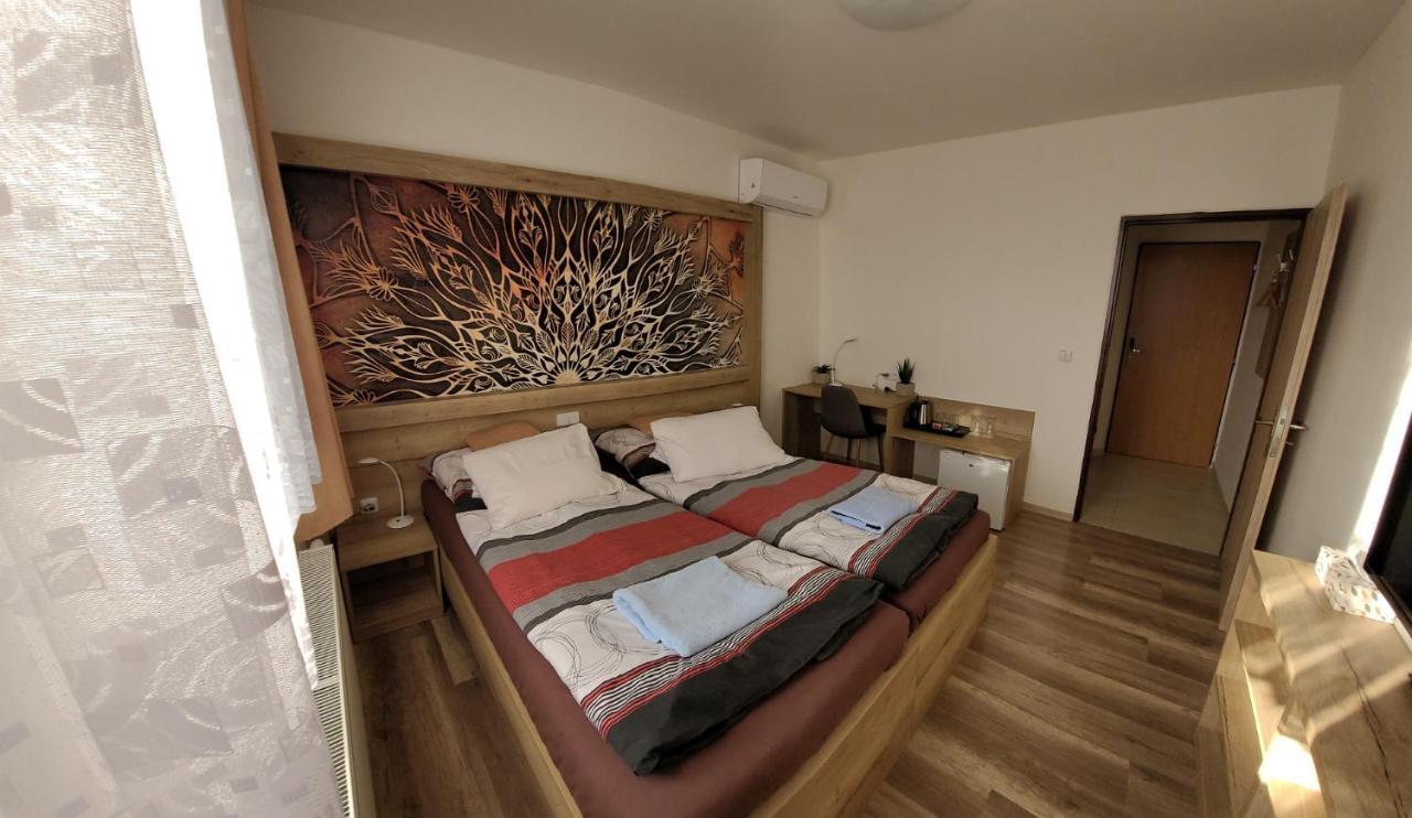 Hotel Gol Prostejov Luaran gambar