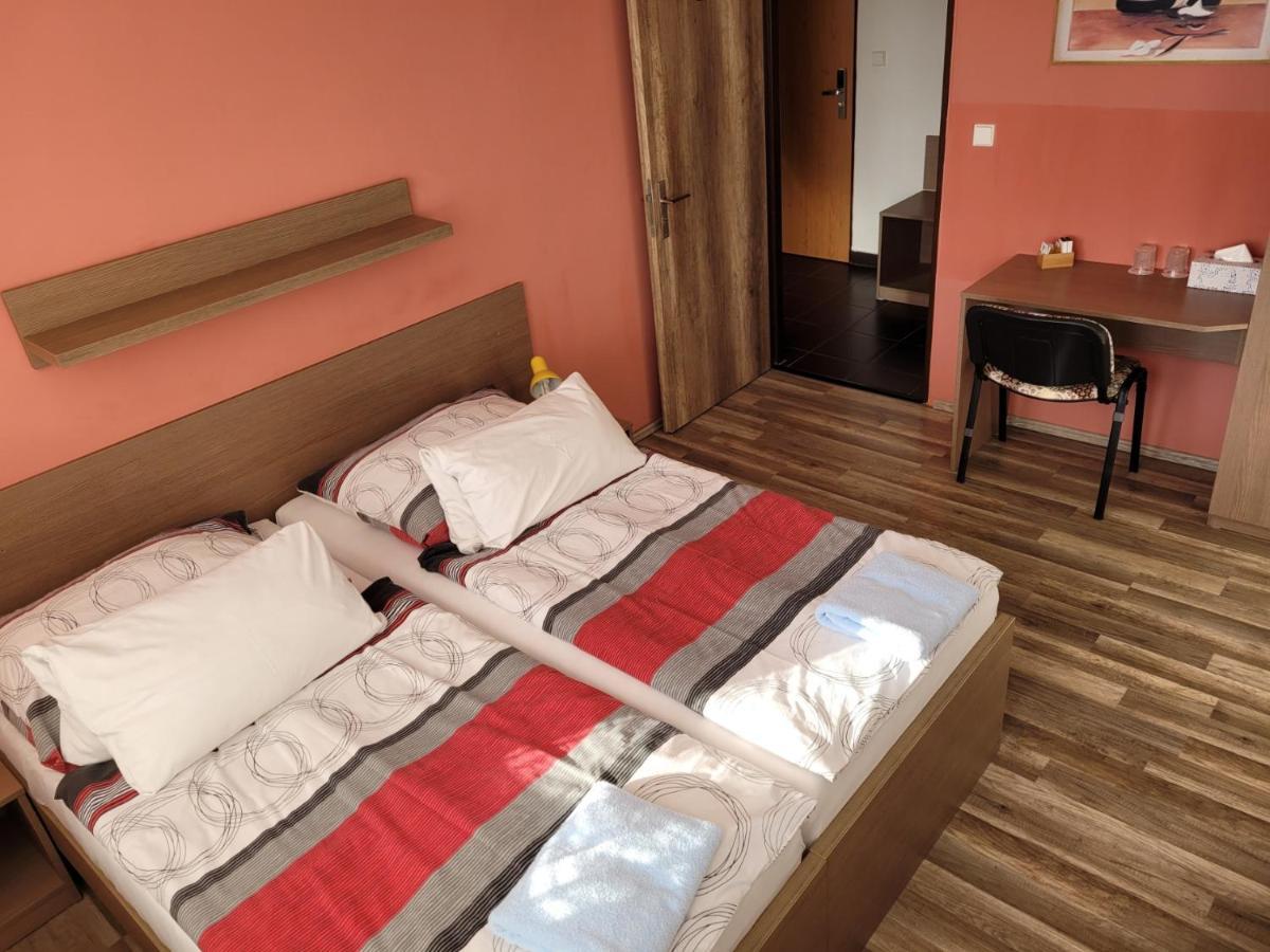Hotel Gol Prostejov Luaran gambar
