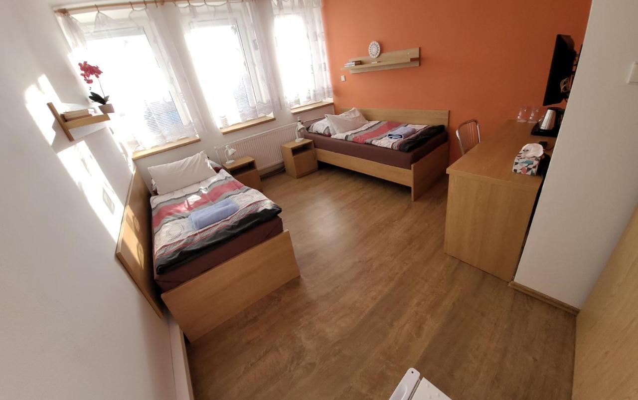 Hotel Gol Prostejov Luaran gambar