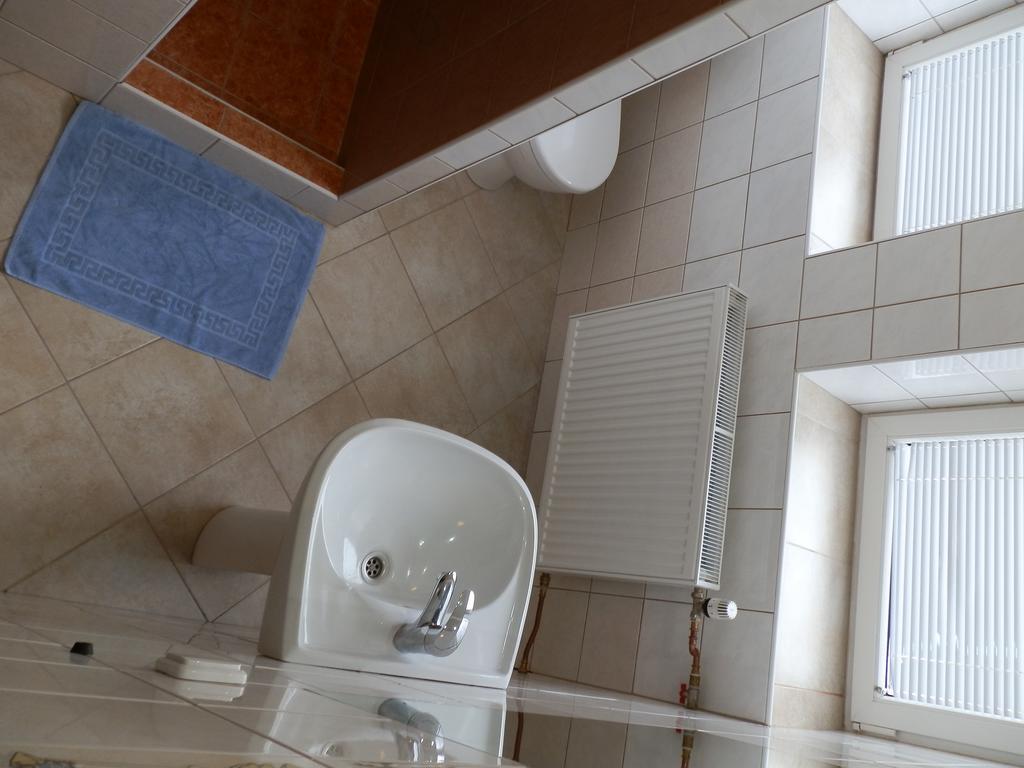 Hotel Gol Prostejov Luaran gambar