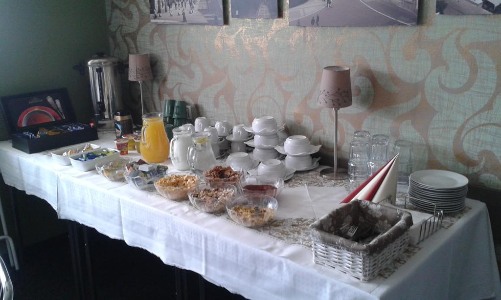 Hotel Gol Prostejov Luaran gambar